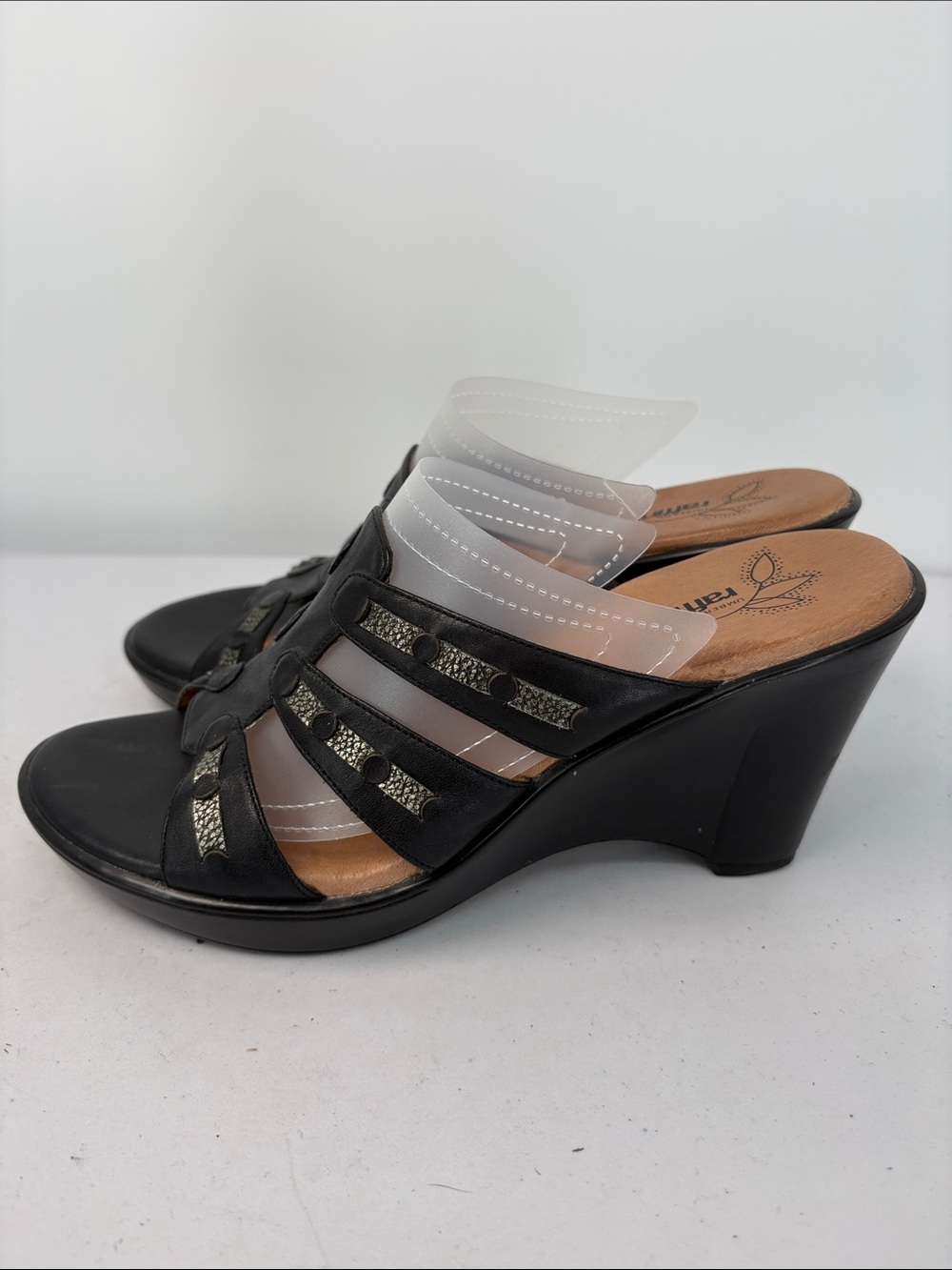 👟 Umberto Raffini Black Wedge Slide Sandals with Metallic Accents